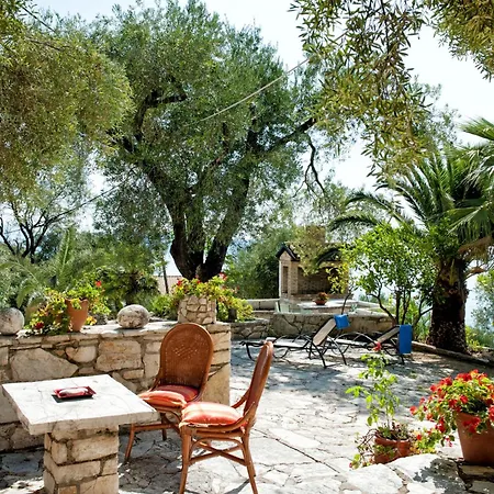 Nikatsas No 3 Holiday home *